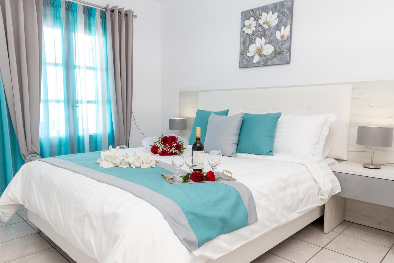 Margarita Hotel Фіростефані Екстер'єр фото